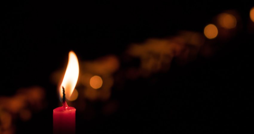 andres-f-uran-2qP_xM2mWCY-unsplash
